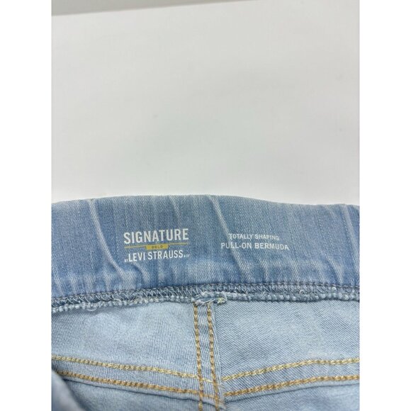 Levis Strauss Pull On Bermuda Women's Plus Size Jean Shorts 28/39W - Brand New - Picture 6 of 11
